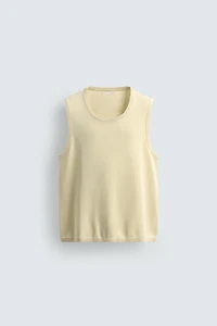 TEXTURED KNIT VEST