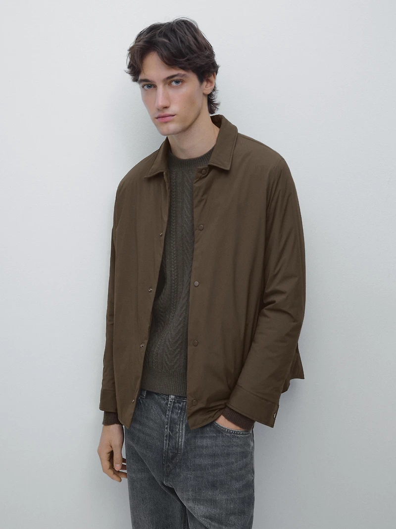 Lightweight water-repellent padded overshirt