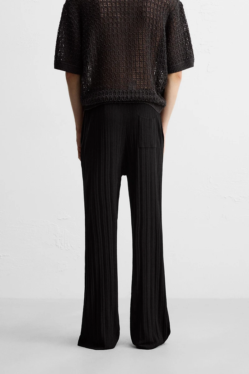 PANTALON EN MAILLE STRUCTURÉE
