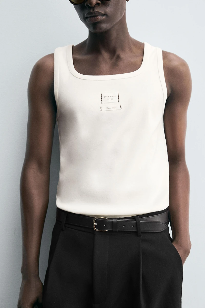 LABELS TANK TOP