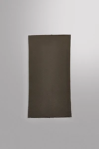 TEXTURED NECK WARMER