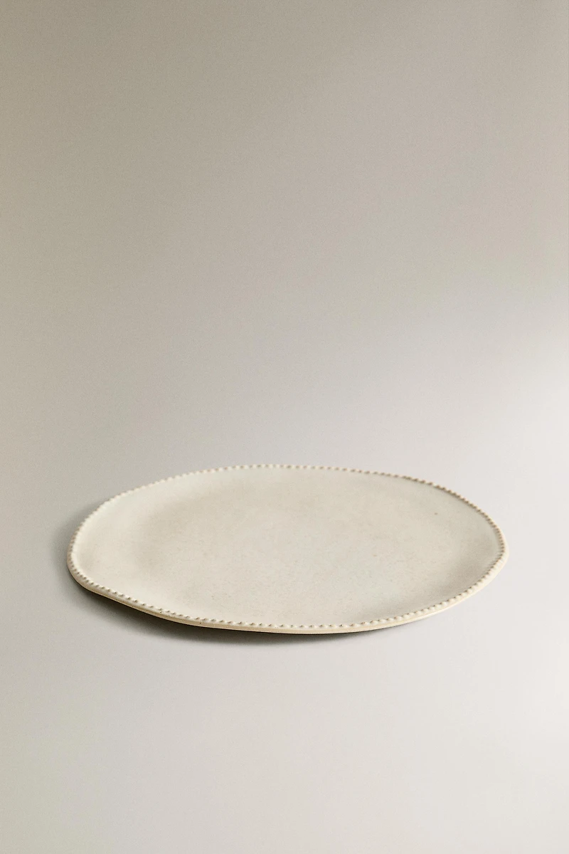 ASSIETTE À DESSERT GRÈS EN RELIEF