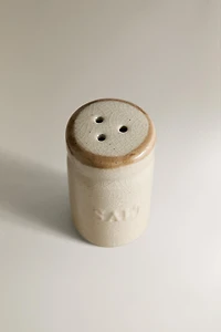 STONEWARE SALT AND PEPPER SHAKER SET