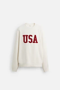 TEXTURED PATCH SWEATSHIRT