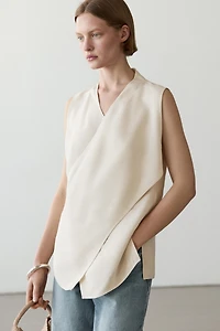 Flowing linen blend crossover top