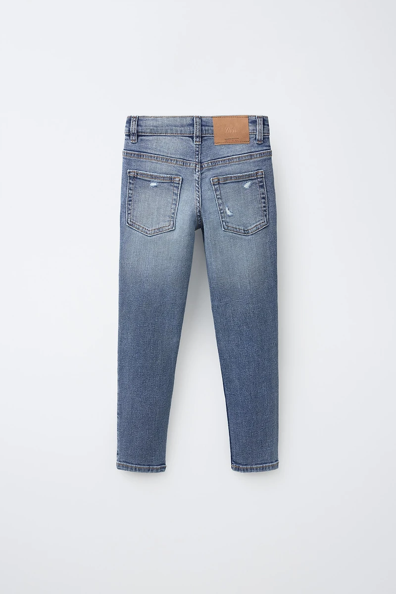 DENIM SKINNY DÉCHIRÉ