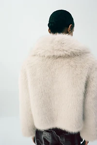 FAUX FUR LAPEL COLLAR JACKET