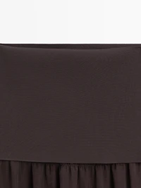 Flowing contrast midi skirt