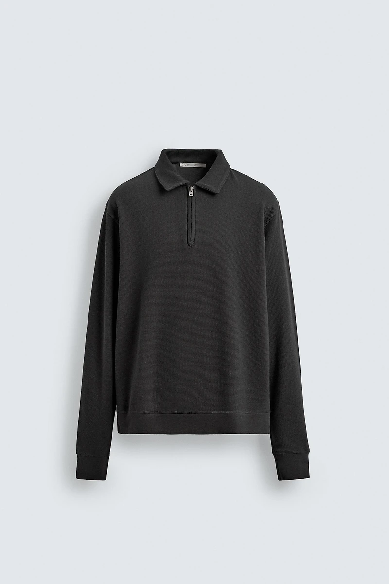 TEXTURED ZIP POLO SHIRT