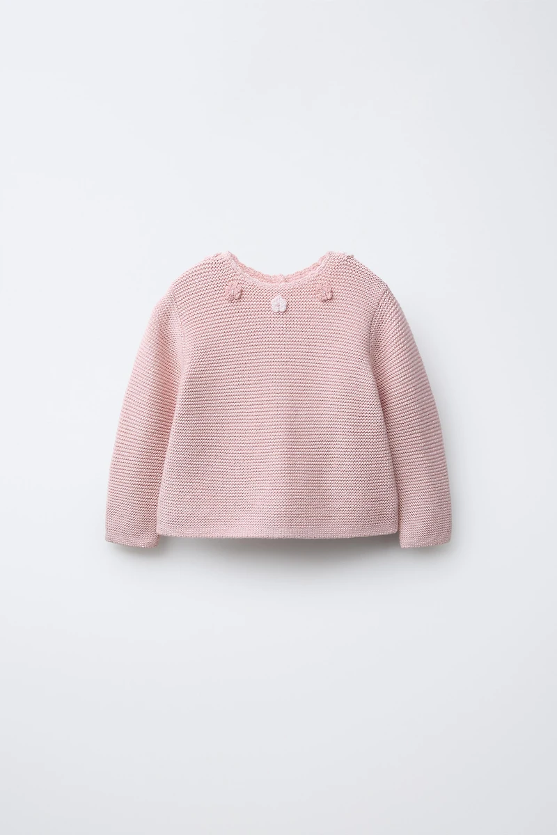 CROCHET FLOWER KNIT SWEATER