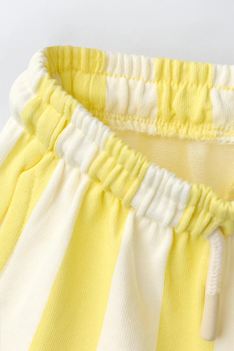 STRIPED PLUSH SHORTS
