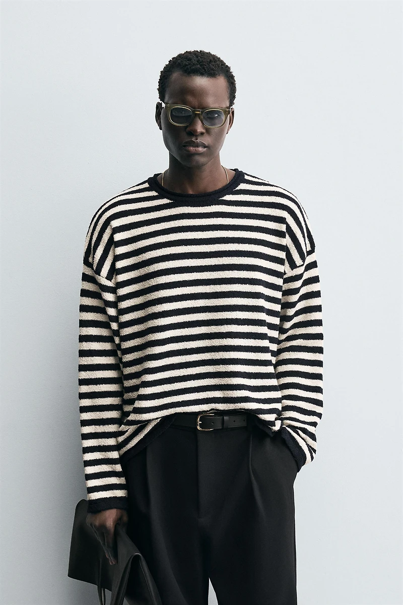 PULL LÉGER À RAYURES