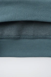 SWEAT UNI À CAPUCHE