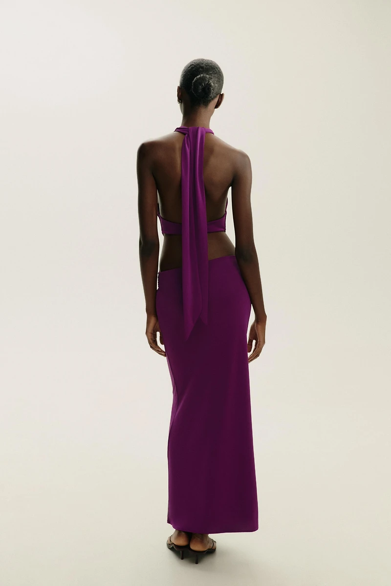 GATHERED HALTER MAXI DRESS