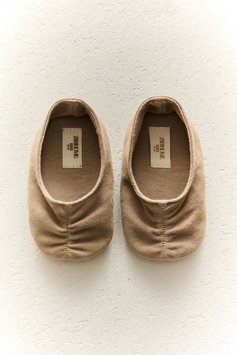 GATHERED LEATHER BALLERINA BOOTIES