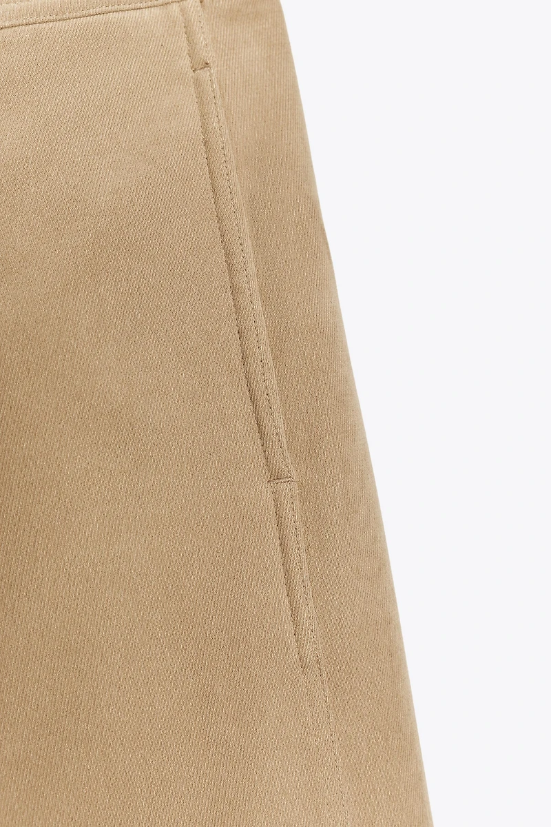PANTALON À JAMBES LARGES