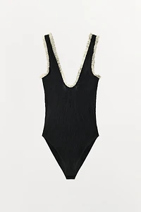 SEAMLESS LACE BODYSUIT