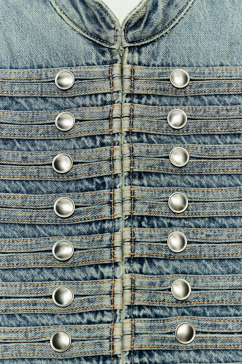 VESTE EN DENIM TRF AJUSTÉE À BOUTONS