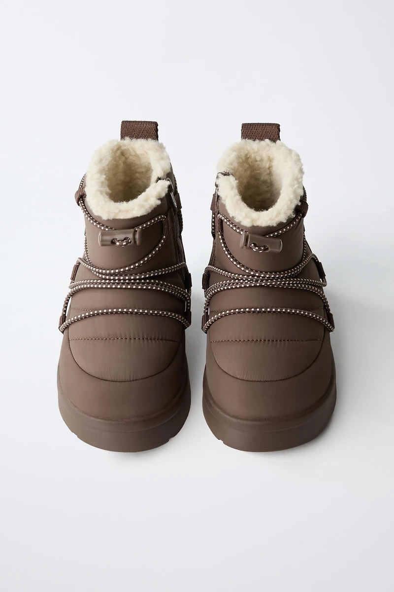 WATER REPELLENT NYLON BOOTS