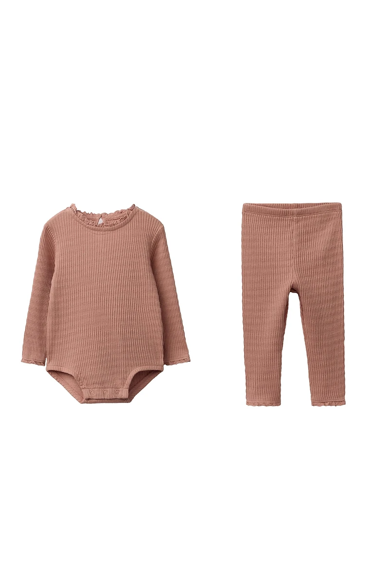 LACE TRIM BODYSUIT AND LEGGINGS SET