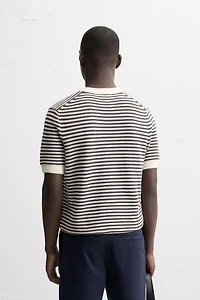 STRIPED OPEN KNIT T-SHIRT
