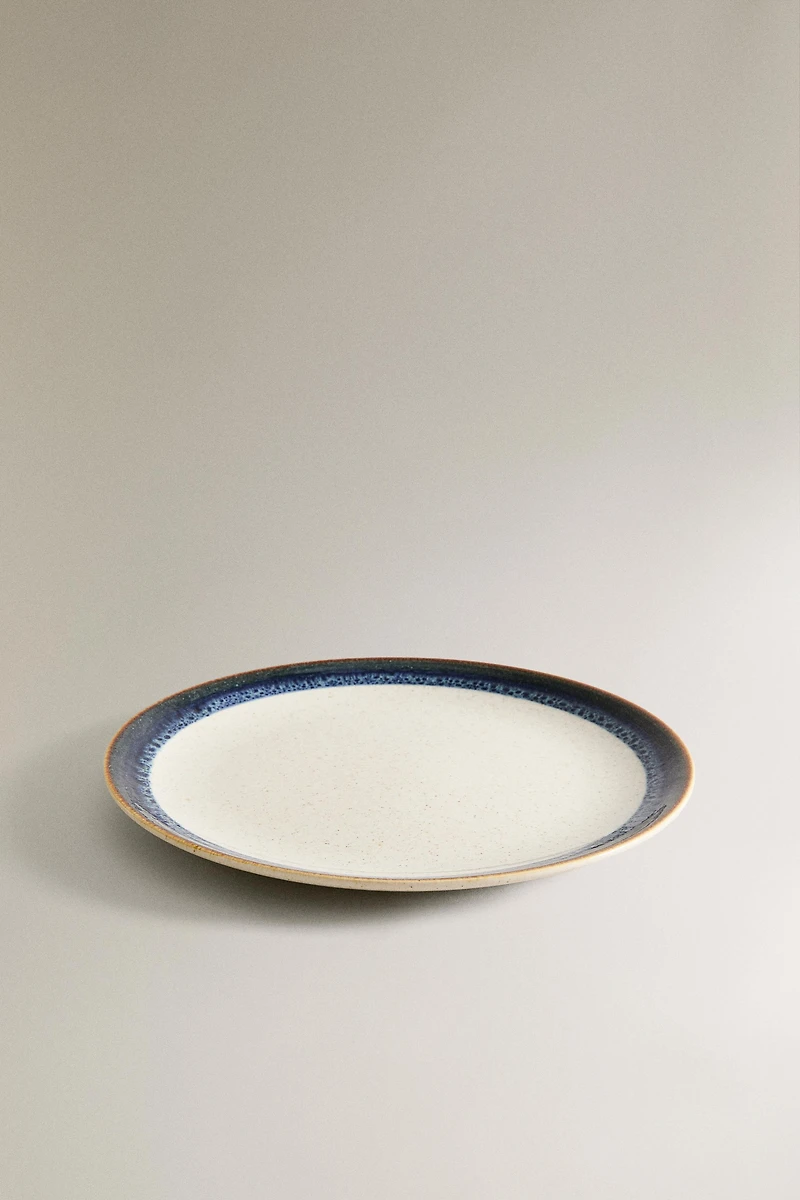 STONEWARE DINNER PLATE
