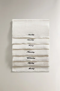 PACK OF COTTON HAND TOWELS WITH DAYS OF THE WEEK (PACK OF 7)