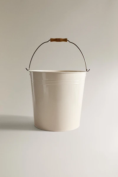 LACQUERED METAL TUB