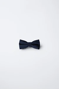 PLAIN BOW TIE