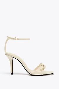 BOW HEELED SANDALS