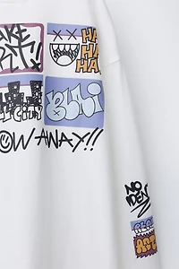 T-SHIRT À IMPRIMÉ GRAFFITI