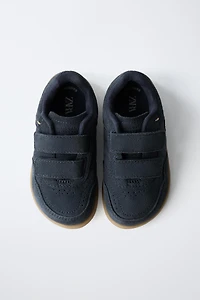 LEATHER STRAP BAREFOOT SNEAKER