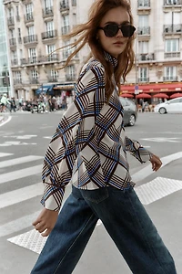 CHEMISE À CARREAUX AVEC COL MONTANT