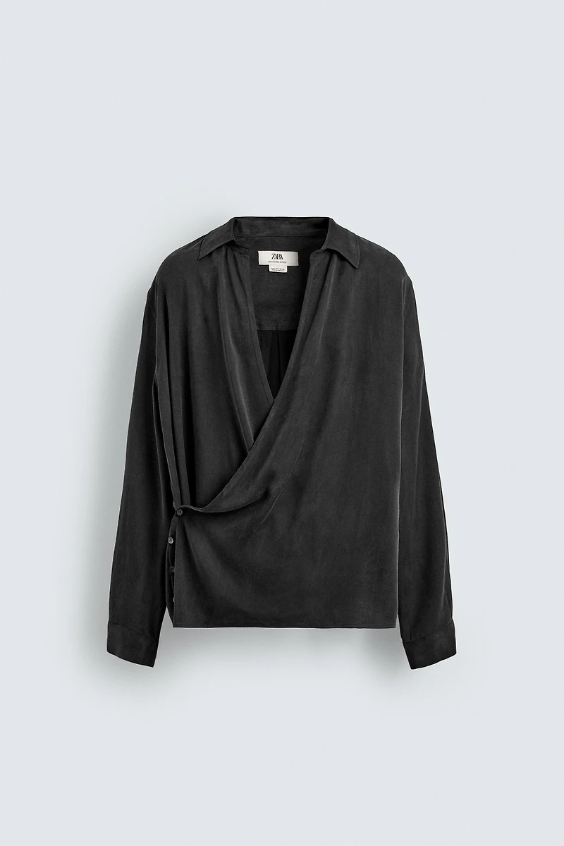 FLOWY WRAP SHIRT