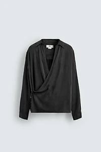 FLOWY WRAP SHIRT