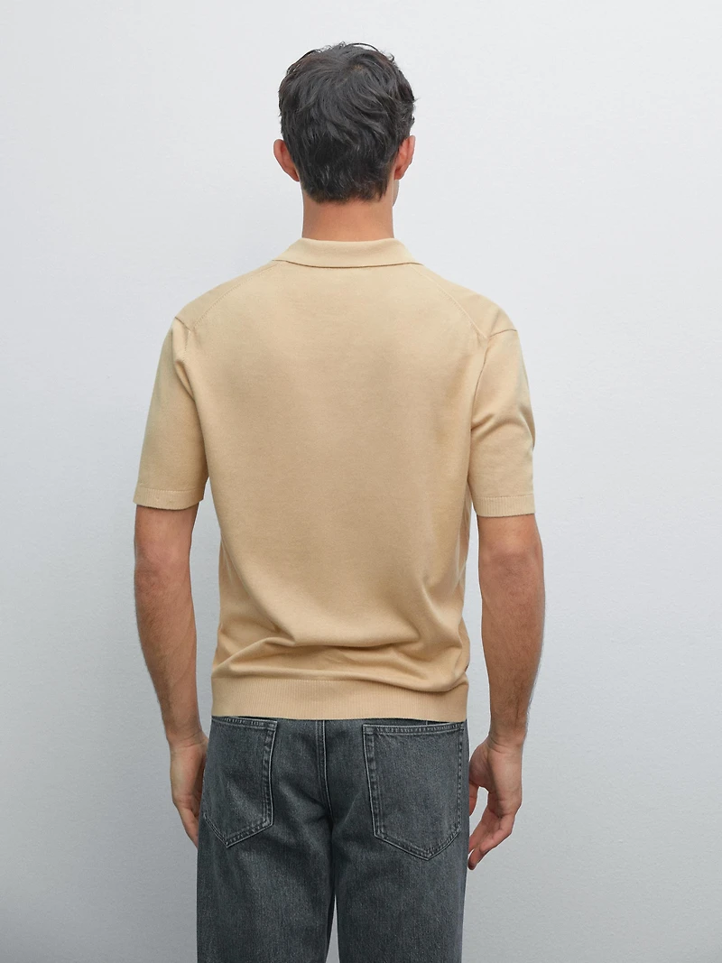 Short sleeve knit polo shirt