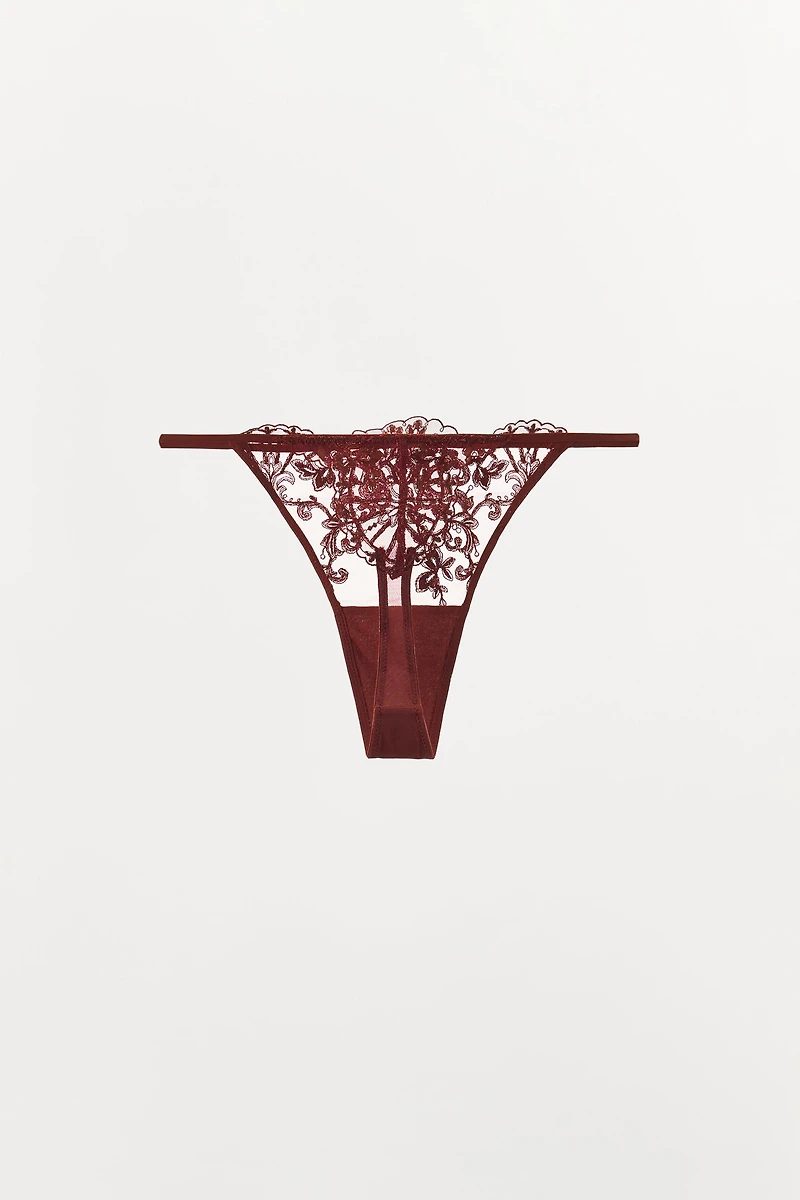 EMBROIDERED LACE THONG