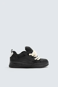 SKATE SNEAKERS WITH ROPE LACES