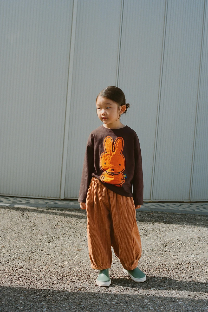 MIFFY™ MERCIS BV © CORDUROY PATCH T-SHIRT