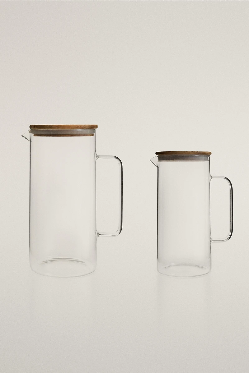 BOROSILICATE GLASS PITCHER WITH LID