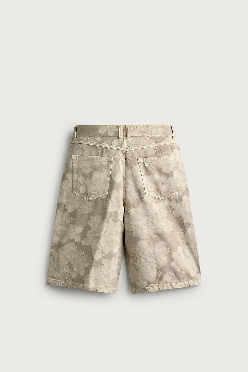 BAGGY FIT FLORAL JACQUARD SHORTS