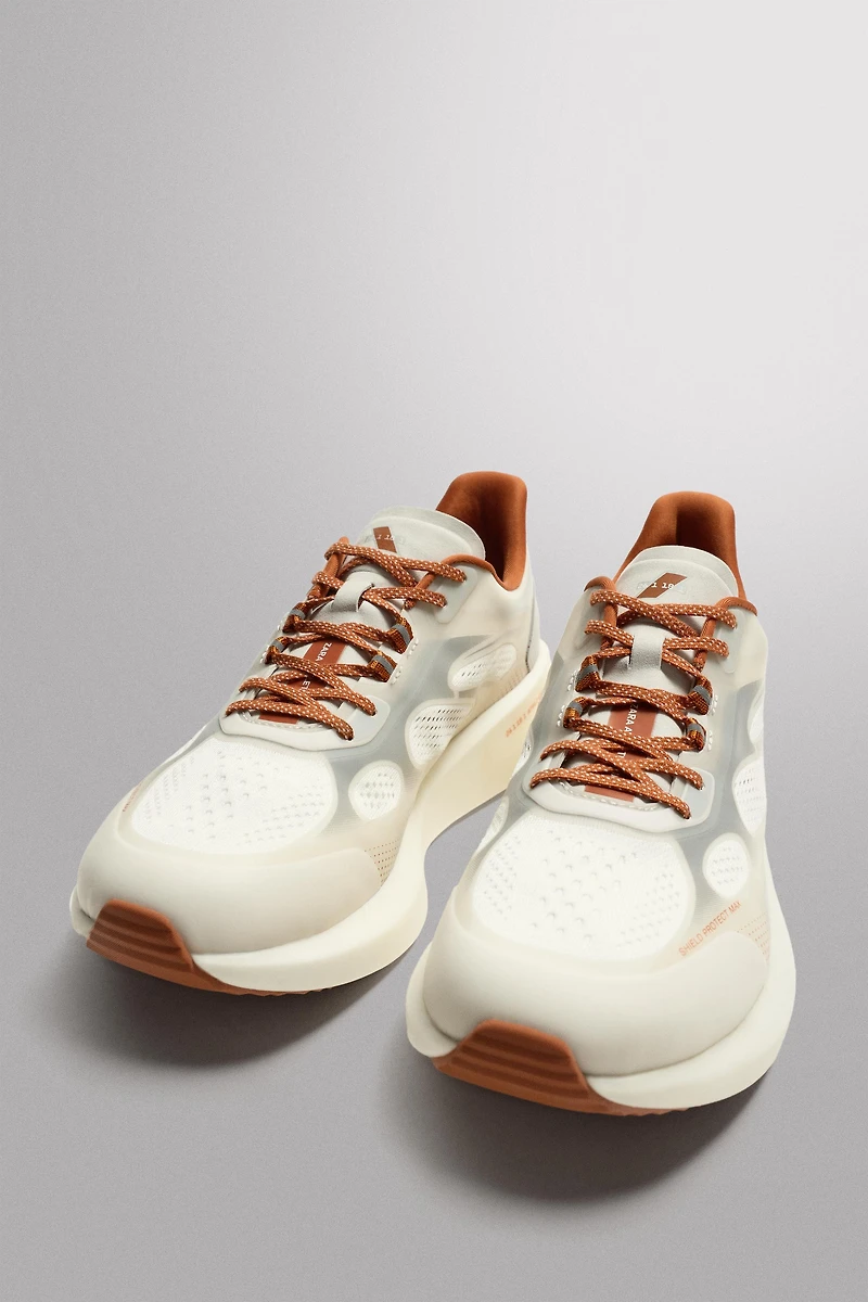 CHAUSSURES DE COURSE