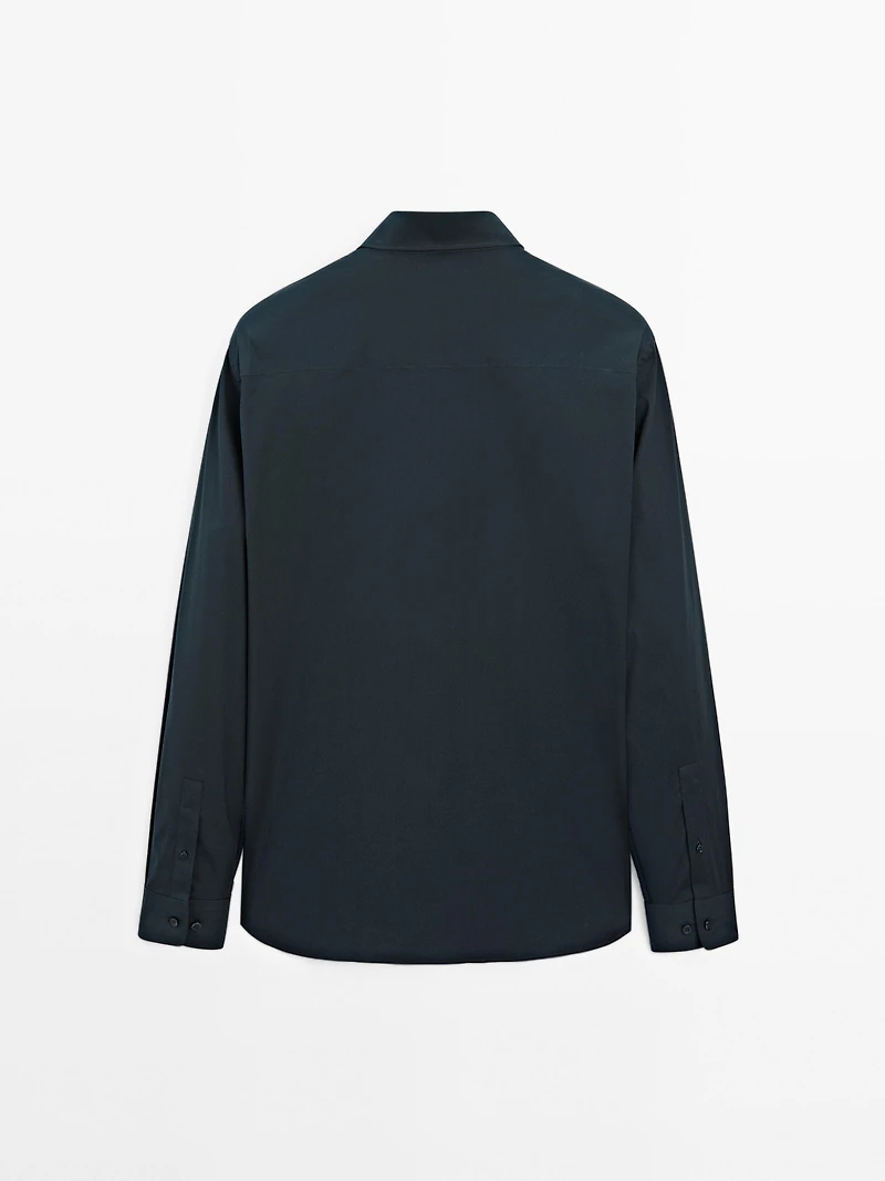 Slim fit stretch shirt