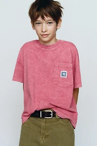 WASHED EFFECT FELPA POCKET PRINT T-SHIRT