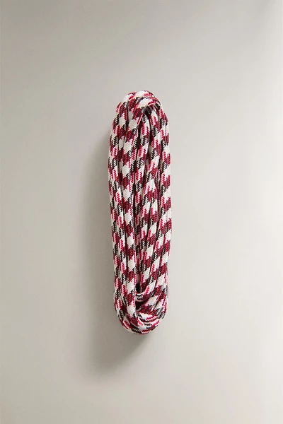 BRAIDED LACES