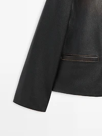Blouson court en cuir nappa