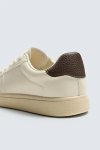SNEAKERS WITH HEEL DETAIL