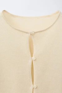 GILET EN MAILLE FLUIDE AVEC SOIE