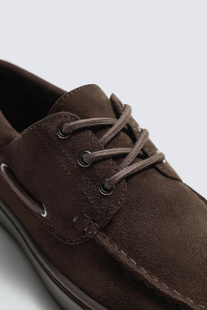 CASUAL LEATHER BOAT SHOES