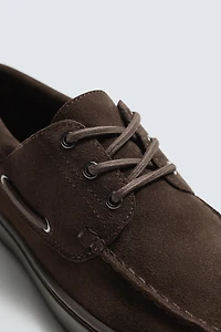 CASUAL LEATHER BOAT SHOES